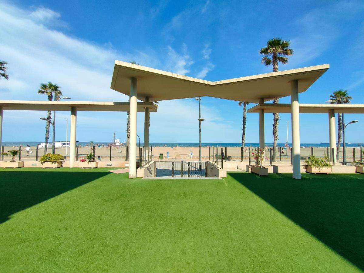 Non Stress Arena Primera Linea De Playa Valencia Buitenkant foto